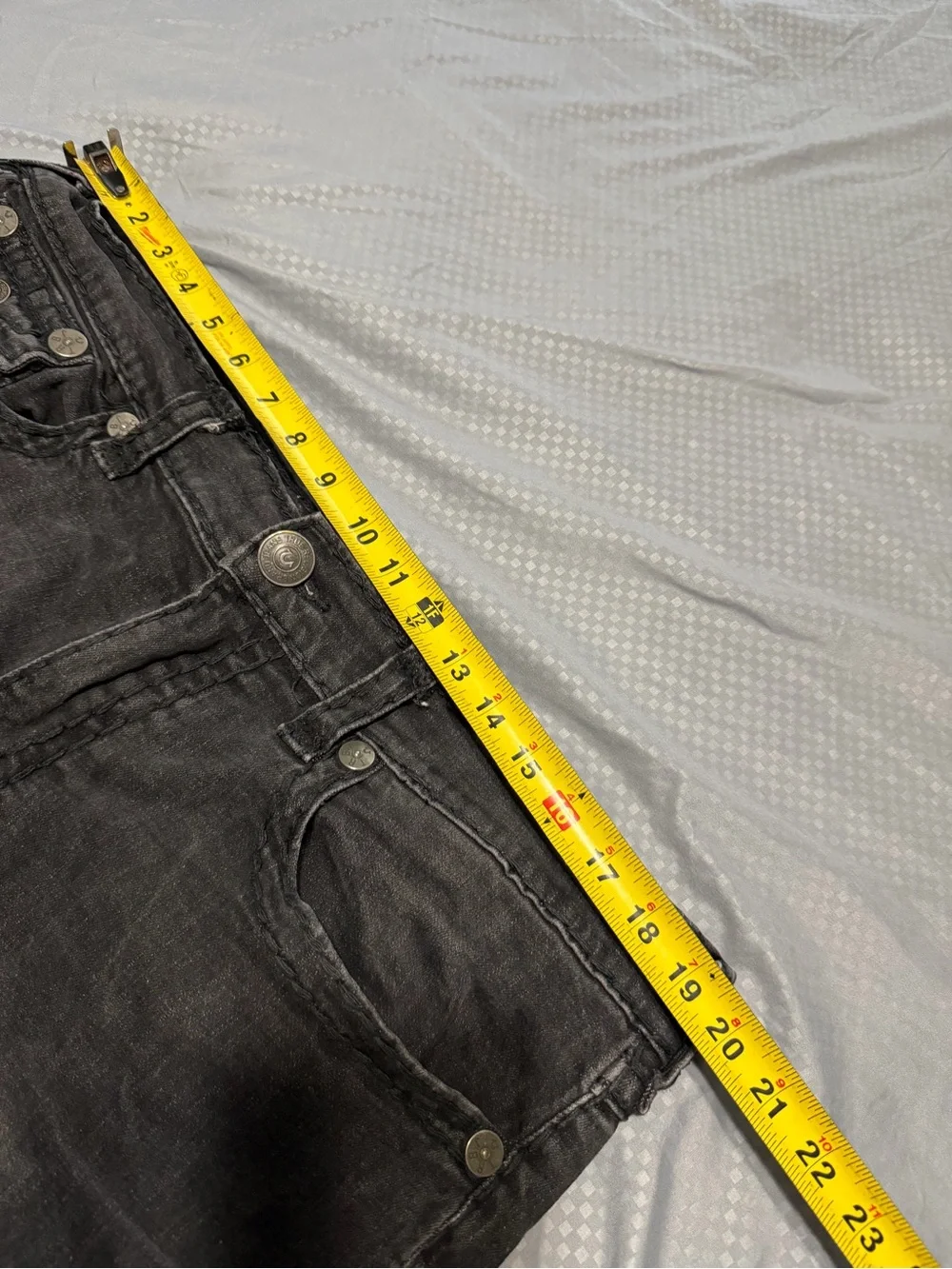 Size 40 True Religion Geno Relaxed slim Jeans